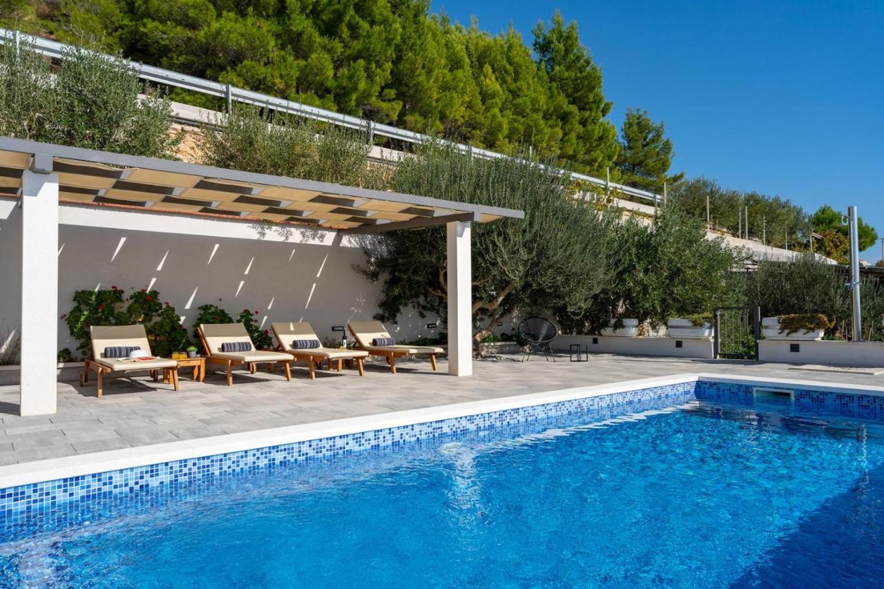 Villa Dream With Private Pool, 2 Bedrooms With En-Suite Bathrooms, Sea View Омиш Экстерьер фото