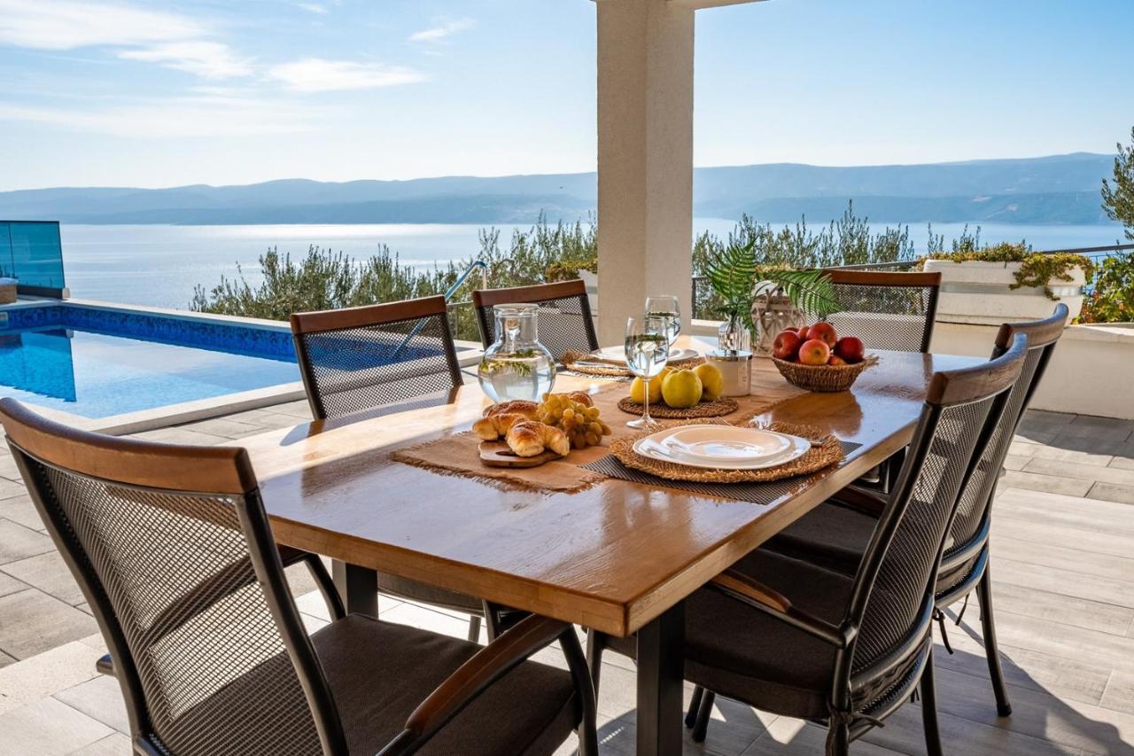 Villa Dream With Private Pool, 2 Bedrooms With En-Suite Bathrooms, Sea View Омиш Экстерьер фото